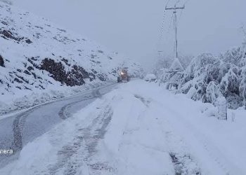 راه‌های مواصلاتی شهرستان‌های پنجشیر با مرکز مسدود شده است