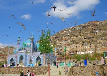گروه طالبان از بر افراشتن علم نوروز کارته سخی در کابل جلوگیری کردند