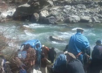 واژگون شدن یک موتر در نورستان؛ شش تن کشته و زخمی شدند