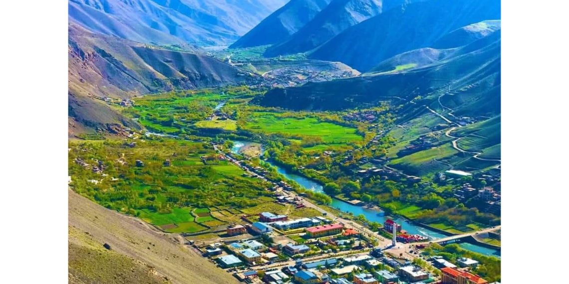 منع استفاده از گوشیهای هوشمند در پنجشیر توسط گروه طالبان