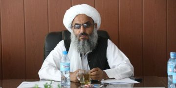 استاندار هرات: زنانی که «حجاب» را رعایت نکنند، بازداشت می‌شوند