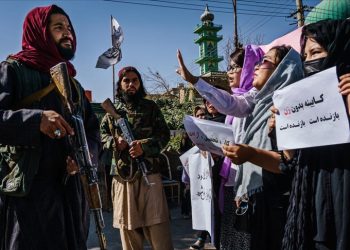 آپارتاید جنسیتی چیست و چرا فعالان حقوق بشر افغانستان در پی به‌رسمیت‌شناختن آن هستند؟